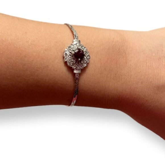 ⭐️3/$25⭐️ Silver Rhinestone And Red Crystal Herringbone Chain Bracelet - Picture 1 of 3